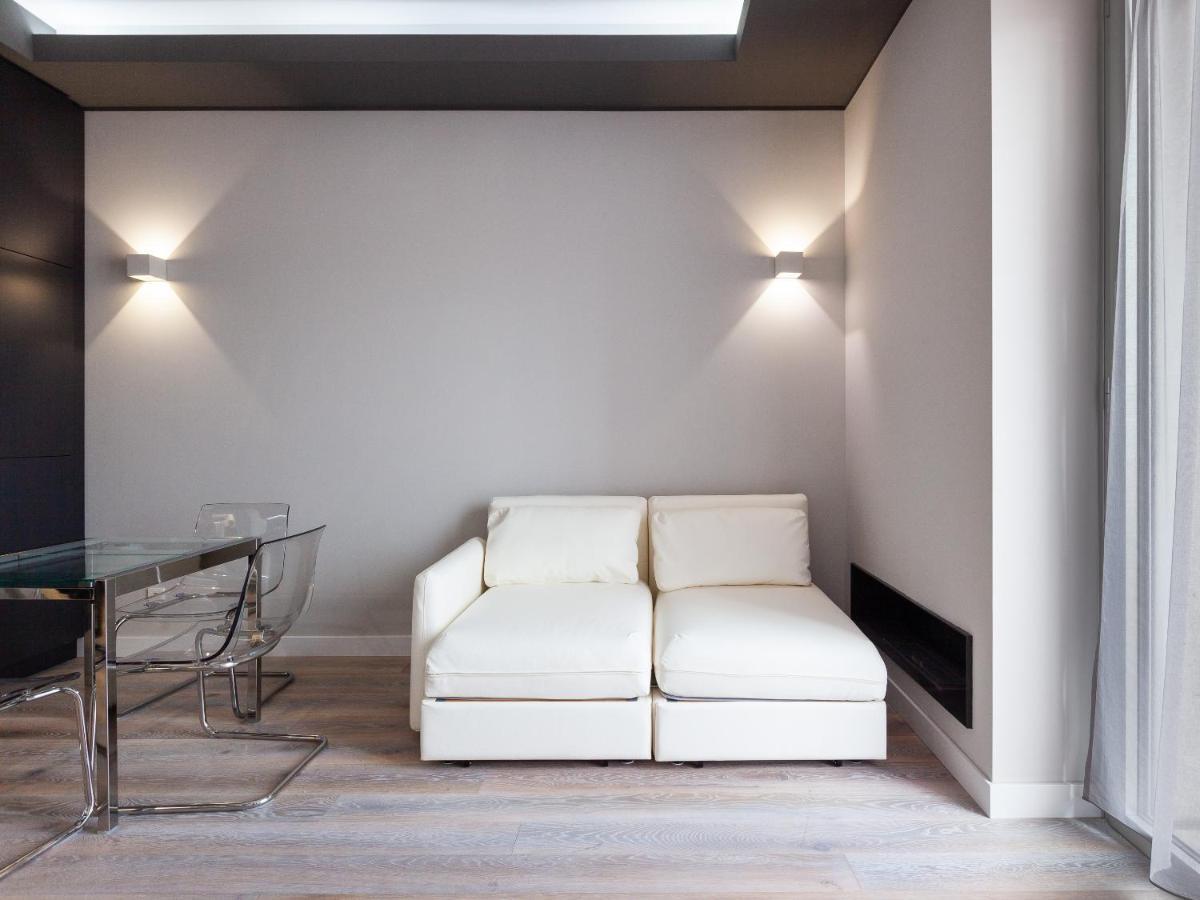 Easyhomes-City Centre Suites ميلان المظهر الخارجي الصورة